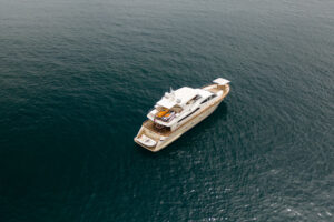 Star link luxury yacht in open sea