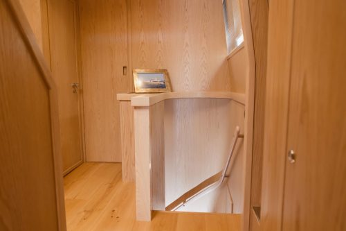 Starlink-Interior-15
