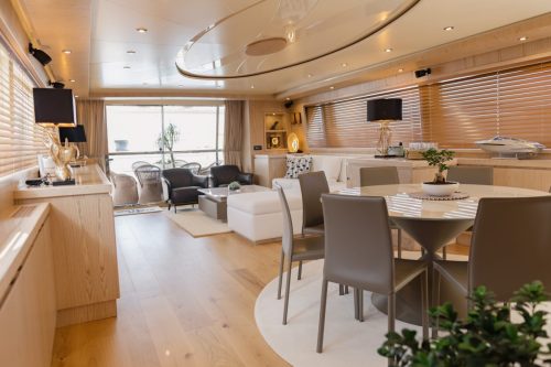 Starlink-Interior-4